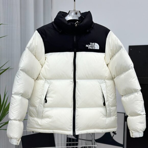 The North Face 1996 Retro Nuptse 700 Fill Packable Jacket - Picture 1 of 6